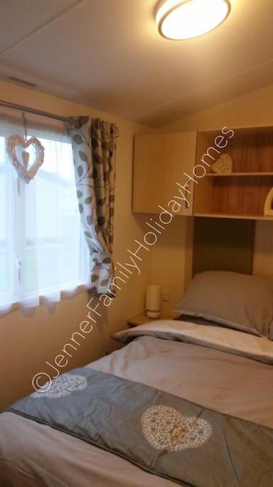Jenner Family Holiday Homes At Tattershall Lakes Dogdyke ภายนอก รูปภาพ