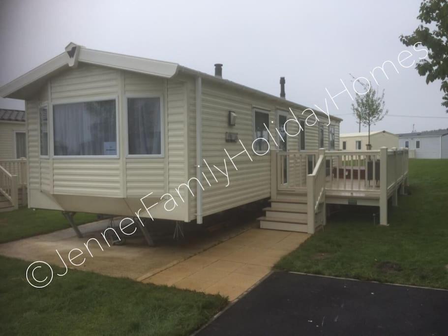 Jenner Family Holiday Homes At Tattershall Lakes Dogdyke ภายนอก รูปภาพ