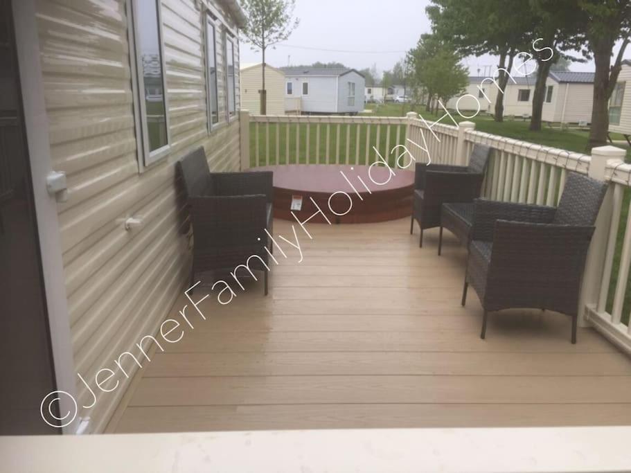 Jenner Family Holiday Homes At Tattershall Lakes Dogdyke ภายนอก รูปภาพ